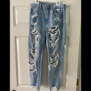 American Eagle mom jeans